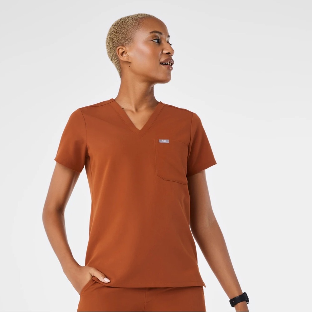 Figs Dirty Chai Catarina Scrub Top Size Small